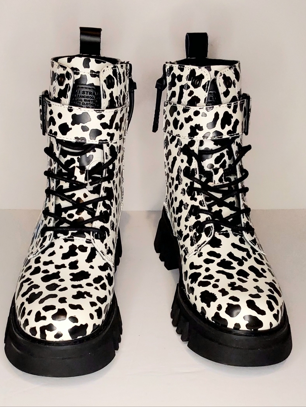 Levi's Women's Giselle-Leopard Combat Lace-Up Boots - Black & White NWOB Size 8